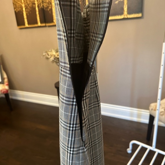 Aritzia Wilfred dress - Picture 2 of 5